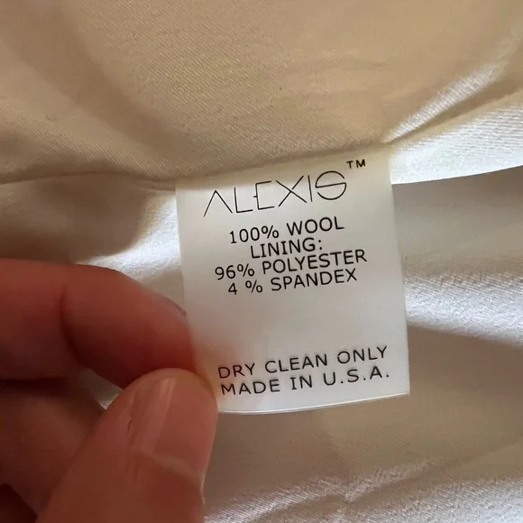 Alexis white boss lady cape jacket 100% wool - Picture 7 of 8